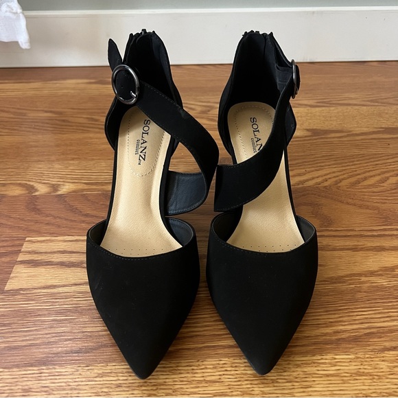 Cut out heels - size 8 - Picture 2 of 3